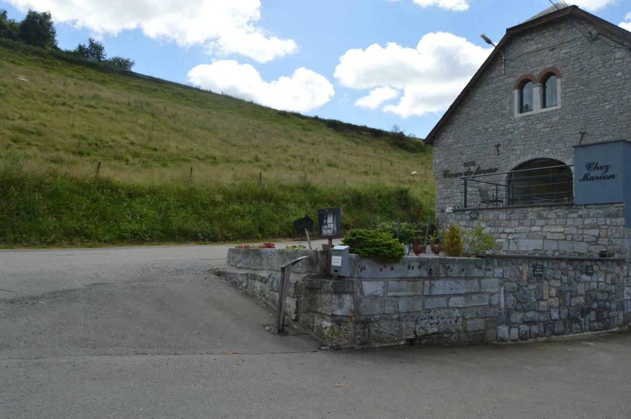 Les Gites "Coeur De Ferme" Celles  Eksteriør bilde